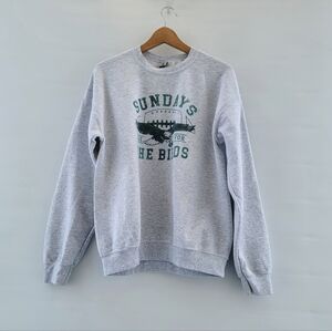 Sundays Are For The Birds Heather Gray Sweatshirt Size Medium Philadelphia Eagle